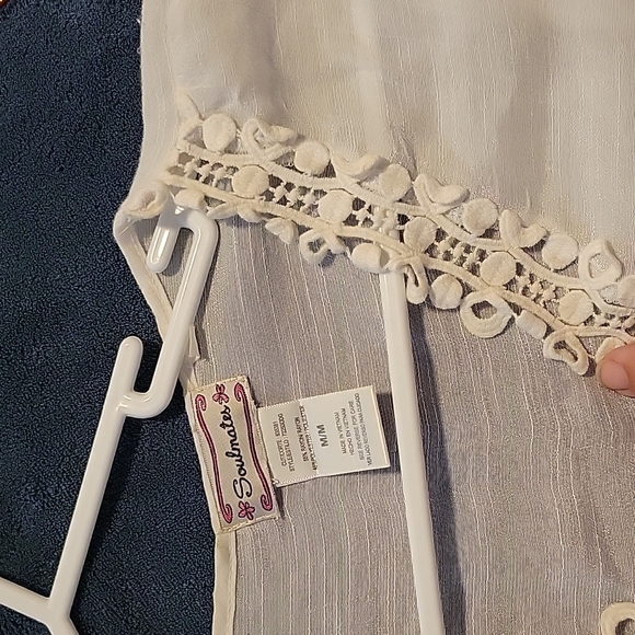 Blouse - Picture 3 of 4